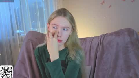 Snapshot of jasmindoroti chatting on February 2026 07:05:01 AM Chloe online show from February 2026 07:05:01 AM