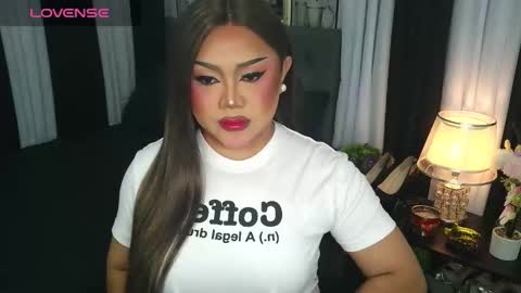 Jasmine Brandy online show from November 2025 03:33:01 PM