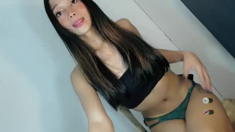 Snapshot of jasmine_on_live chatting on June 2026 09:14:01 AM CUTE JANNA online show from June 2026 09:14:01 AM