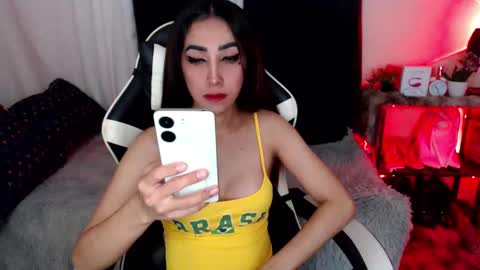 lavander  not for free show  online show from December 2024 06:53:01 PM