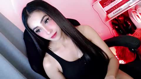 lavander  not for free show  online show from December 2025 09:09:01 PM