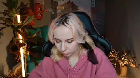 Snapshot of jasminemilko chatting on March 2025 08:18:02 AM Jasmine online show from March 2025 08:18:02 AM