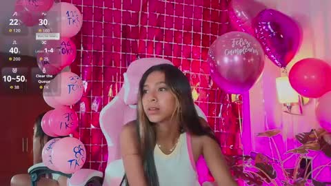 Snapshot of jasmineross_1 chatting on April 2026 07:33:02 PM jasmine online show from April 2026 07:33:02 PM