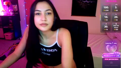 Snapshot of jasminewinters chatting on February 2025 06:48:01 AM Jasmine Winters online show from February 2025 06:48:01 AM