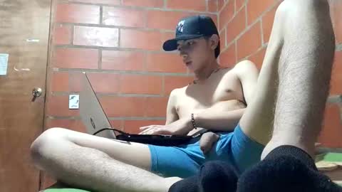 JASON BLESS1 online show from November 2025 12:24:01 AM