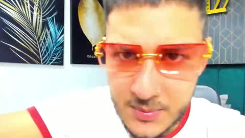 Snapshot of jason_shaw_ chatting on January 2026 04:43:01 PM Jasson Shaw online show from January 2026 04:43:01 PM