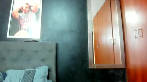 Snapshot of jasonmartiinez chatting on December 2024 07:40:02 PM online show from December 2024 07:40:02 PM