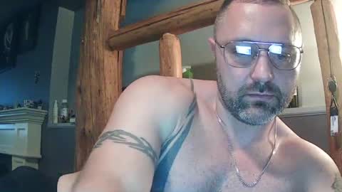 jasonskink99 online show from December 2024 05:29:02 PM