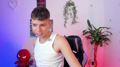 jasson___ online show from April 2026 06:44:02 PM