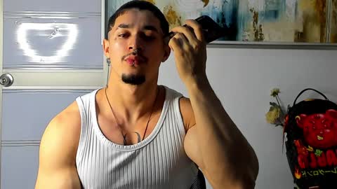 Snapshot of jasson_rodriguez69 chatting on January 2025 03:32:02 AM Lil Dark online show from January 2025 03:32:02 AM