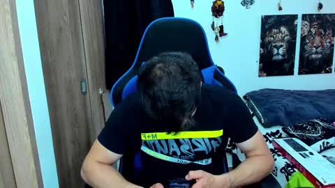 Snapshot of javiersexymann chatting on February 2025 09:25:02 PM Javier online show from February 2025 09:25:02 PM