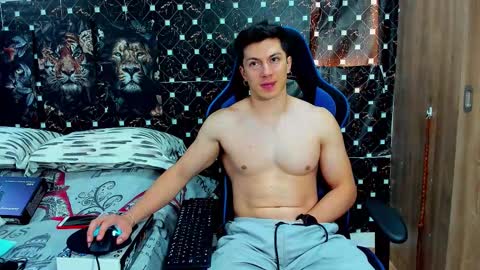 Javier online show from February 2026 07:24:02 PM