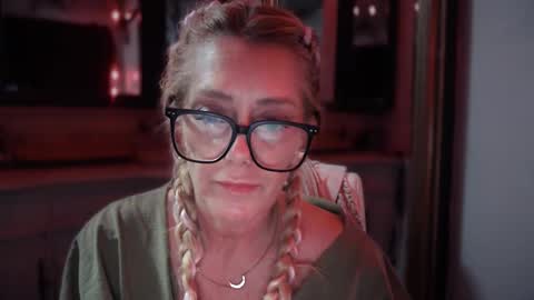 Snapshot of javlovesu chatting on November 2025 11:10:01 AM JAV online show from November 2025 11:10:01 AM