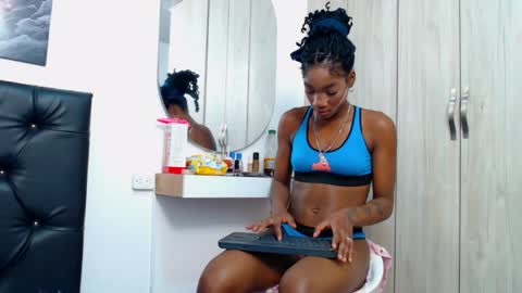 jax_f00x online show from April 2026 07:30:02 PM