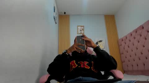 Snapshot of jax_maliq chatting on October 2025 06:08:01 PM jax_maliq online show from October 2025 06:08:01 PM