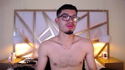 Snapshot of jaxon_carter chatting on November 2025 09:21:02 PM jaxon_carter online show from November 2025 09:21:02 PM