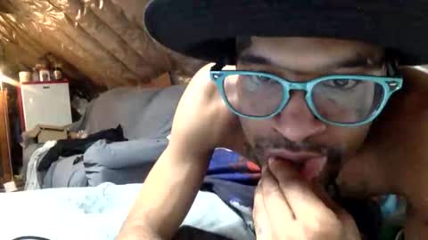 jaxsona online show from April 2026 12:08:02 PM