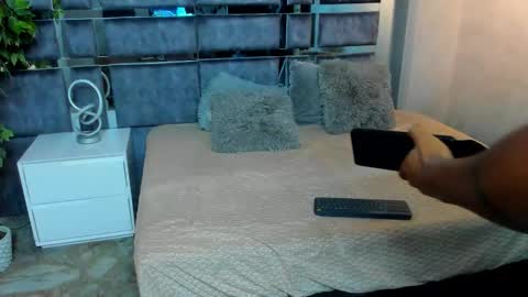 Snapshot of jay_jhonson chatting on February 2026 04:19:01 AM jay jhonson online show from February 2026 04:19:01 AM