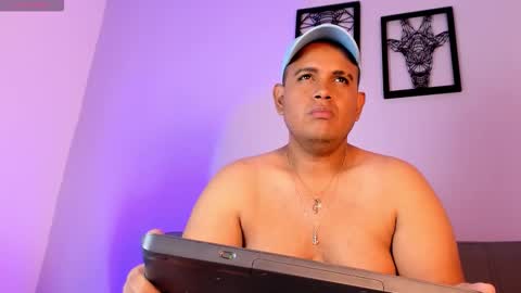 Snapshot of jay_kross1 chatting on March 2026 01:41:02 AM jayyy online show from March 2026 01:41:02 AM