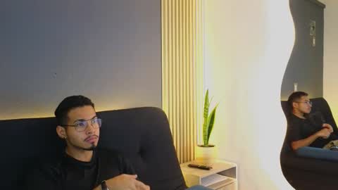 Snapshot of jaybrown_1 chatting on October 2025 04:34:02 AM Jay online show from October 2025 04:34:02 AM