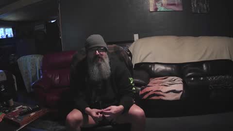 Grand Zaddy or Jay its casual online show from November 2025 07:03:01 PM