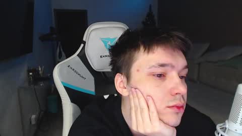 Snapshot of jayce_icestone chatting on January 2025 06:31:01 PM Jayce online show from January 2025 06:31:01 PM