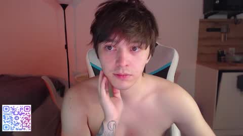 Snapshot of jayce_icestone chatting on October 2025 08:15:01 PM Jayce online show from October 2025 08:15:01 PM