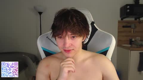 Snapshot of jayce_icestone chatting on October 2025 04:59:02 PM Jayce online show from October 2025 04:59:02 PM