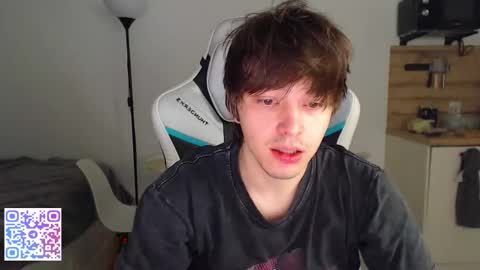 Snapshot of jayce_icestone chatting on October 2025 04:02:01 AM Jayce online show from October 2025 04:02:01 AM