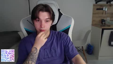 Snapshot of jayce_icestone chatting on October 2025 04:28:01 PM Jayce online show from October 2025 04:28:01 PM