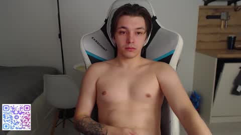 Snapshot of jayce_icestone chatting on October 2025 04:20:02 AM Jayce online show from October 2025 04:20:02 AM