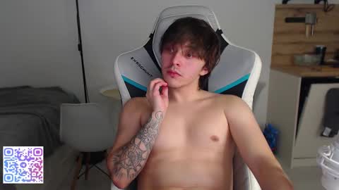 Snapshot of jayce_icestone chatting on October 2025 03:25:01 PM Jayce online show from October 2025 03:25:01 PM