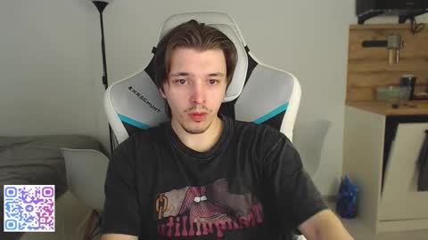 Snapshot of jayce_icestone chatting on November 2025 09:42:02 AM Jayce online show from November 2025 09:42:02 AM