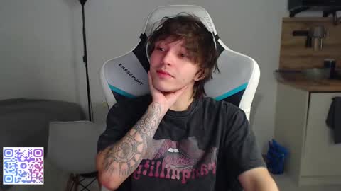 Snapshot of jayce_icestone chatting on November 2025 12:38:02 AM Jayce online show from November 2025 12:38:02 AM