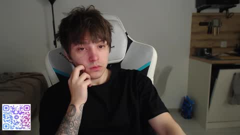 Snapshot of jayce_icestone chatting on November 2025 09:58:01 PM Jayce online show from November 2025 09:58:01 PM