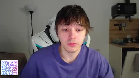 Snapshot of jayce_icestone chatting on November 2025 10:09:02 PM Jayce online show from November 2025 10:09:02 PM