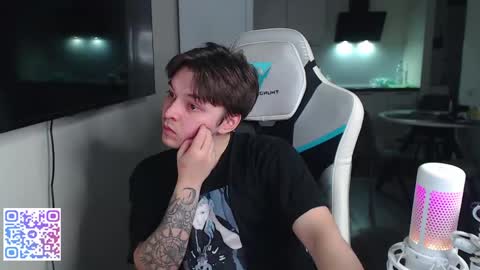 Jayce online show from April 2026 05:54:01 PM