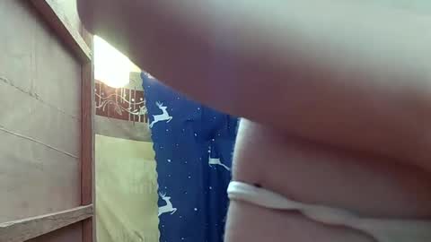 jaycee_x online show from October 2025 05:51:01 AM