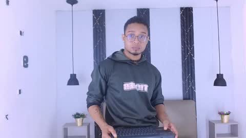 Jayden Morris online show from October 2025 03:18:02 PM