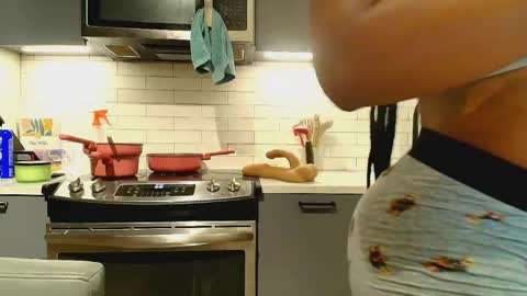 Naomiruty online show from May 2026 02:29:01 AM