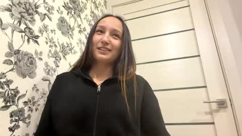 Snapshot of jayhansberger chatting on April 2026 04:24:01 PM Stacie online show from April 2026 04:24:01 PM