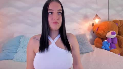 Snapshot of jazlin_angels chatting on January 2026 10:25:02 PM JAZLIN ANGELS online show from January 2026 10:25:02 PM