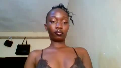 Snapshot of jazlyn_ari chatting on July 2026 12:59:02 AM jazlyn_ari online show from July 2026 12:59:02 AM