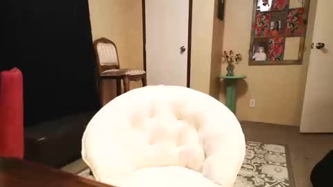 J Nicole online show from October 2025 12:22:02 AM