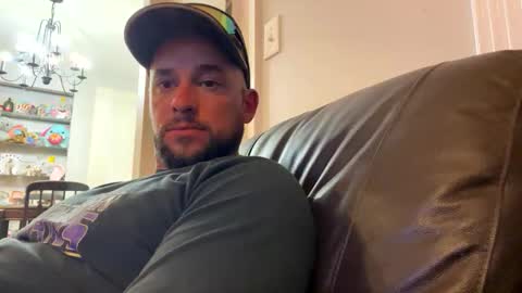 jbills910910 online show from March 2026 03:56:01 AM