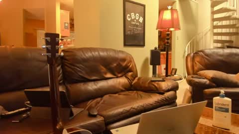JDinEuless online show from July 2026 01:24:01 PM