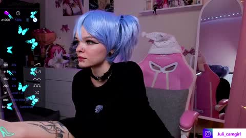 Julia online show from January 2025 06:57:01 PM