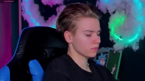 jean_wilsons online show from March 2026 11:27:01 AM