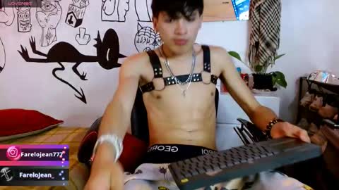 Snapshot of jeanfarelo chatting on November 2025 09:26:02 PM Jean online show from November 2025 09:26:02 PM