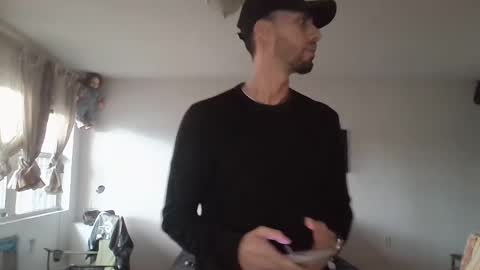 jean pier bello Silva online show from December 2024 08:15:01 PM